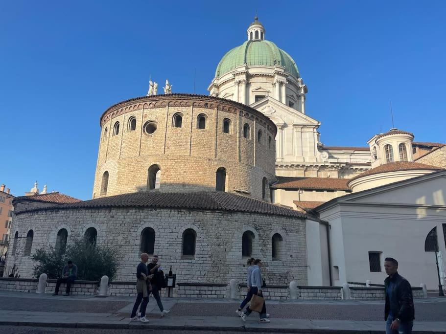 Duomo Apartment Brescia Exteriér fotografie